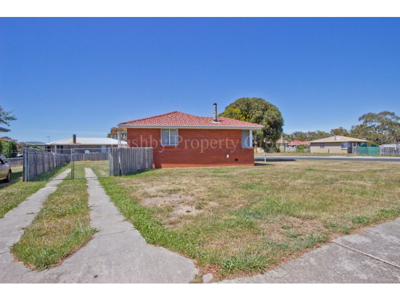 76 Warring Street, Ravenswood TAS 7250