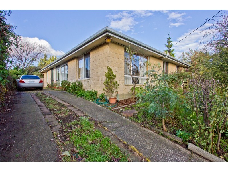 27 Eddington Crescent, Invermay TAS 7248