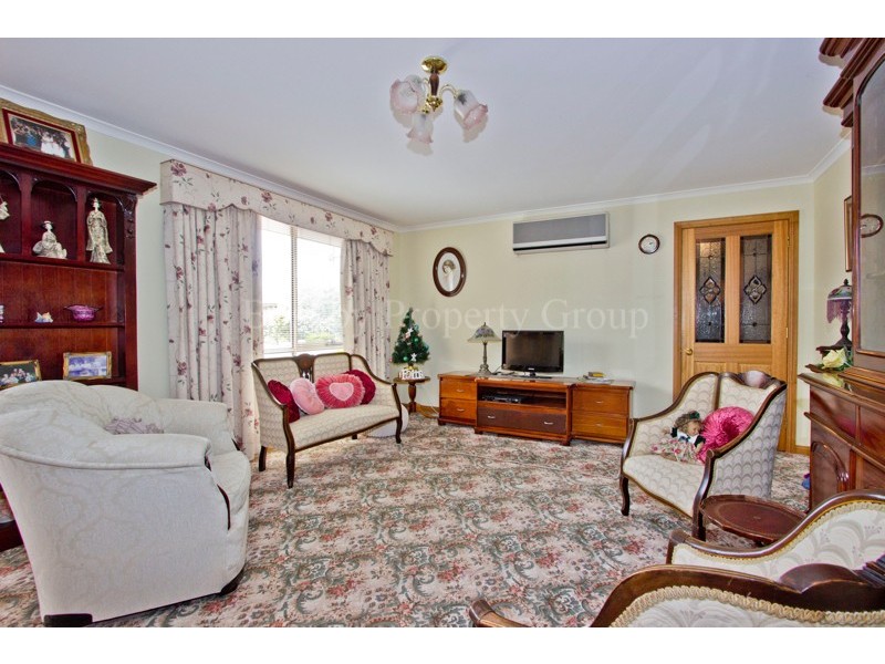 2/7-9 Holstun Place, Riverside TAS 7250