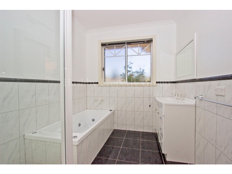 1/4 Hammond Court, Prospect Vale TAS 7250