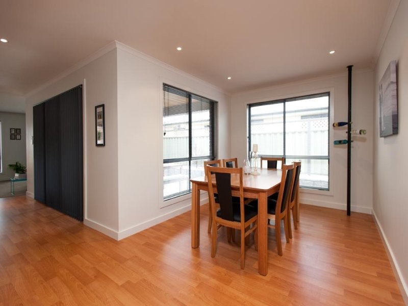 28 Bethune Place, Newnham TAS 7248