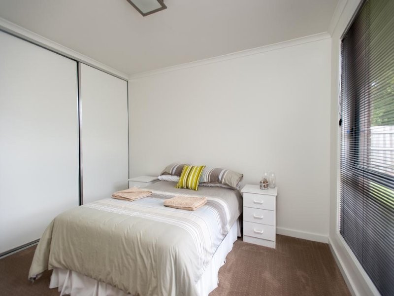 28 Bethune Place, Newnham TAS 7248