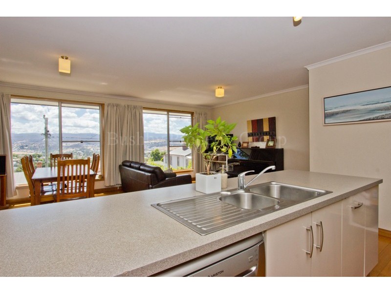 8 Sussex Street, East Launceston TAS 7250