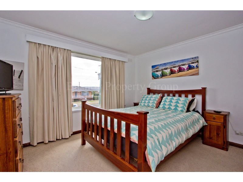 28 Julie Crescent, Newnham TAS 7248