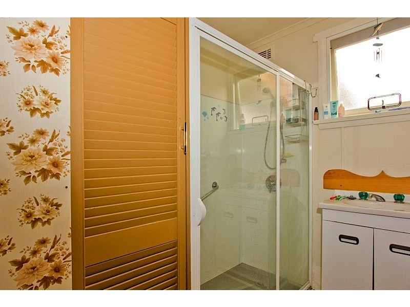 11 Naroo Street, Waverley TAS 7250