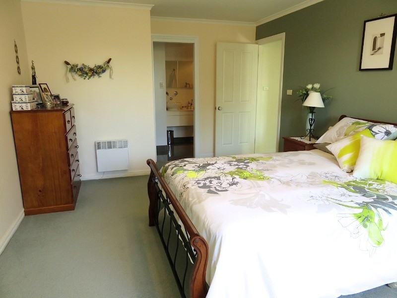 51 Gibson Street, Kings Meadows TAS 7249