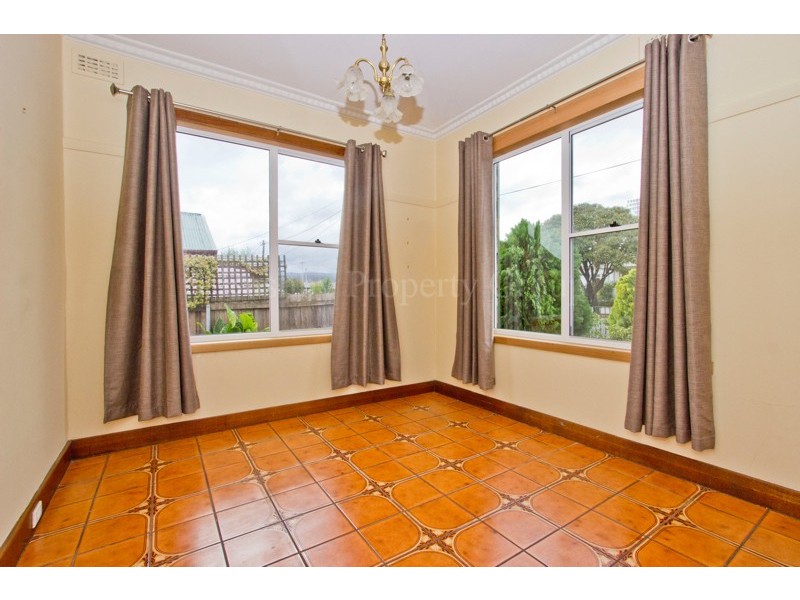 7 Verdun Street, Mowbray TAS 7248