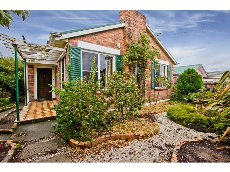 7 Verdun Street, Mowbray TAS 7248