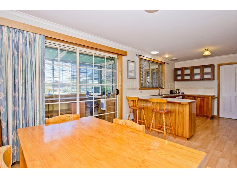 7 Mountain View Court, Prospect Vale TAS 7250