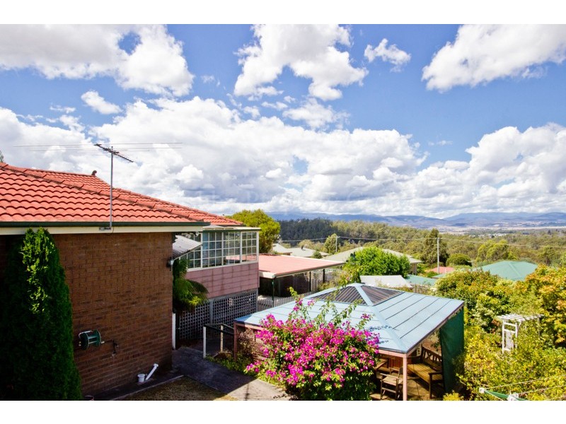 7 Mountain View Court, Prospect Vale TAS 7250