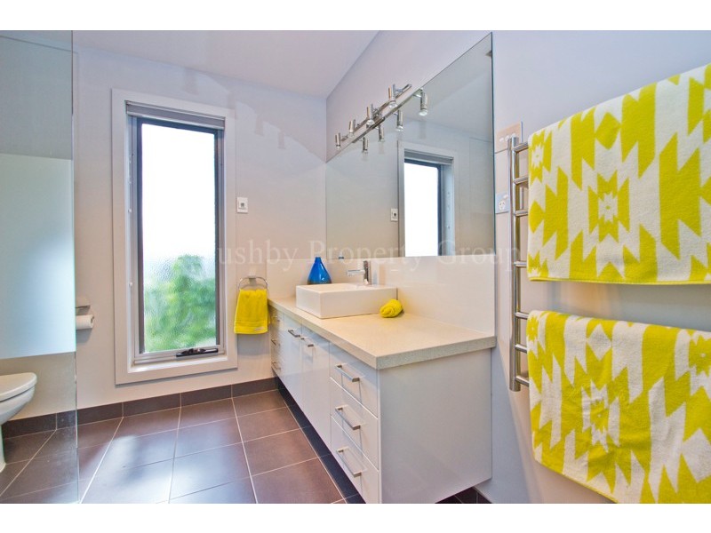 28 Whitford Grove, Trevallyn TAS 7250