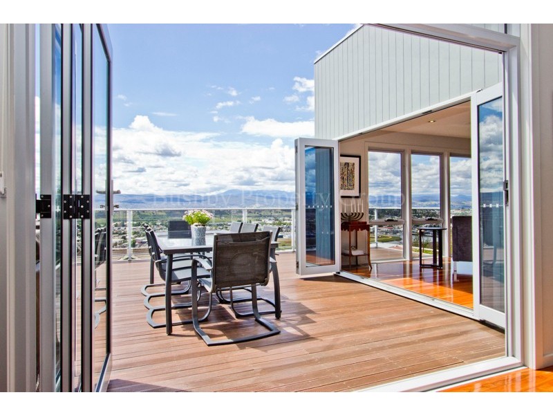 28 Whitford Grove, Trevallyn TAS 7250