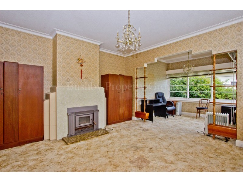 11 Foch Street, Mowbray TAS 7248