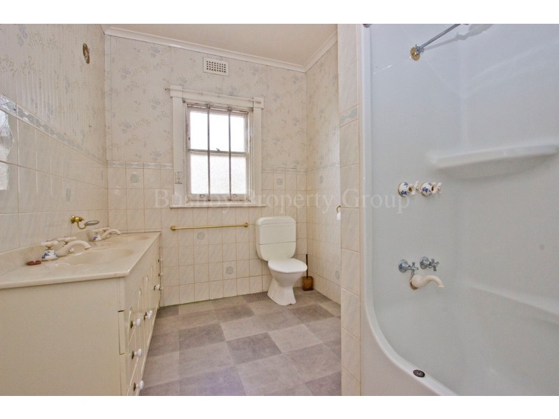 11 Foch Street, Mowbray TAS 7248