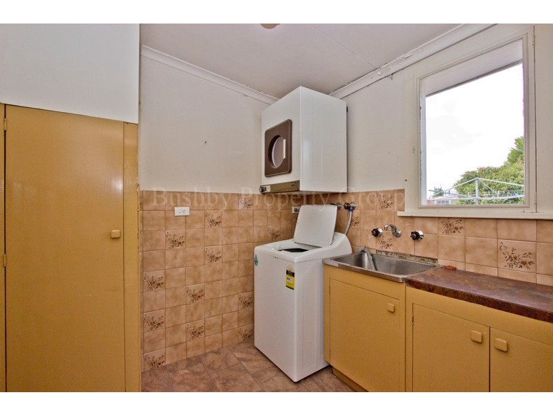 11 Foch Street, Mowbray TAS 7248