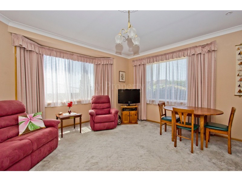 1/33 Hilton Place, Norwood TAS 7250