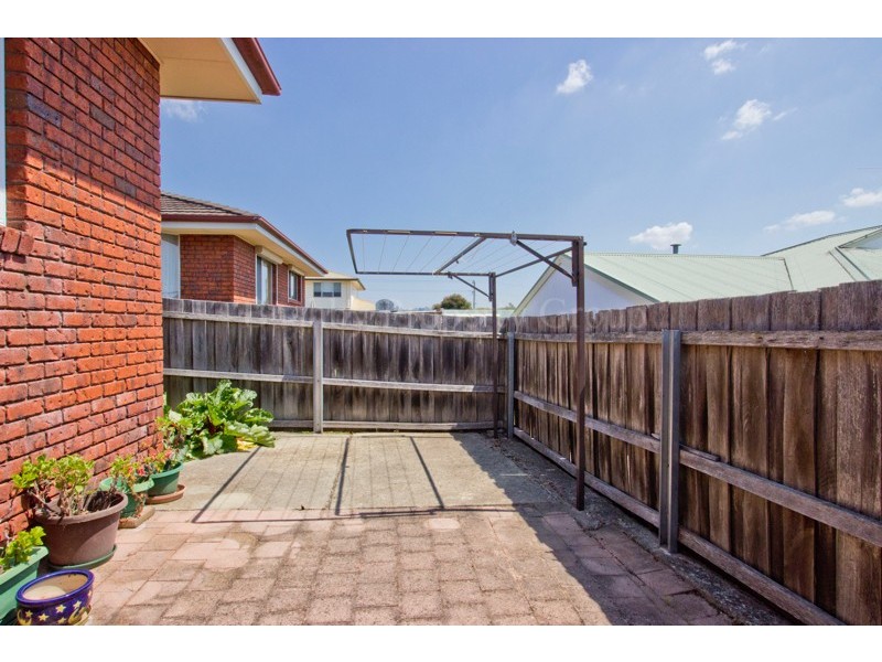 1/33 Hilton Place, Norwood TAS 7250