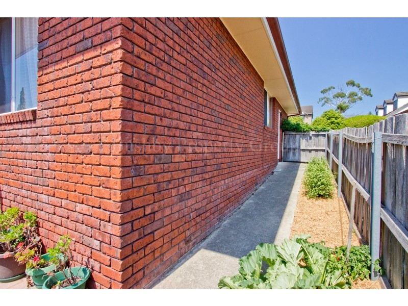1/33 Hilton Place, Norwood TAS 7250