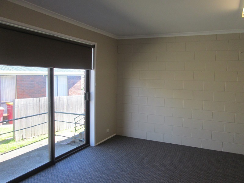 1/22 Bishops Drive, Newnham TAS 7248