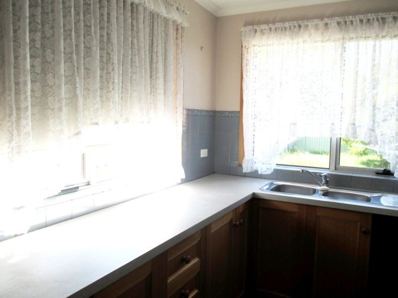 16 Egan Street, Newnham TAS 7248