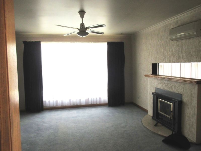 16 Egan Street, Newnham TAS 7248