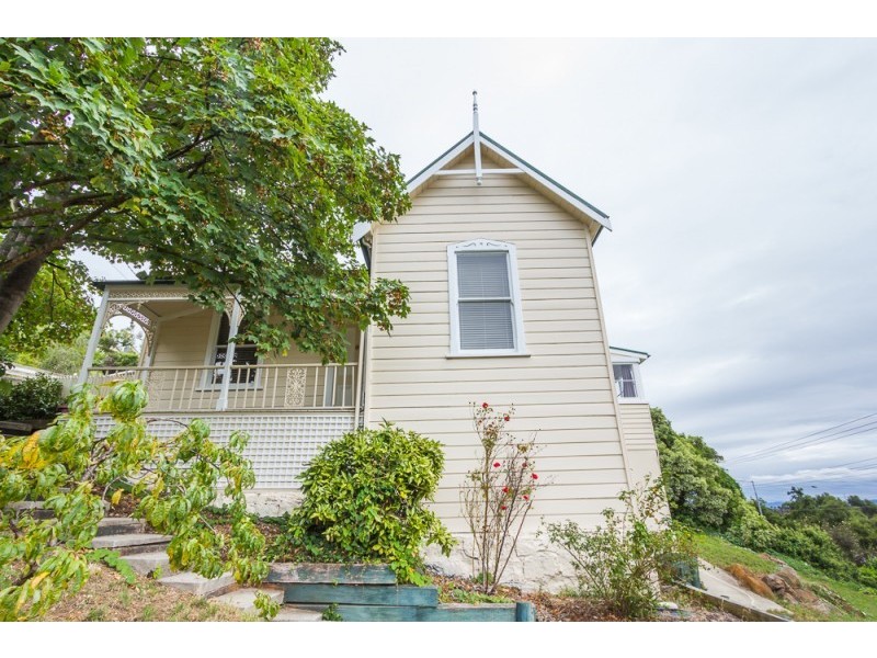 2 Forest Road, Trevallyn TAS 7250