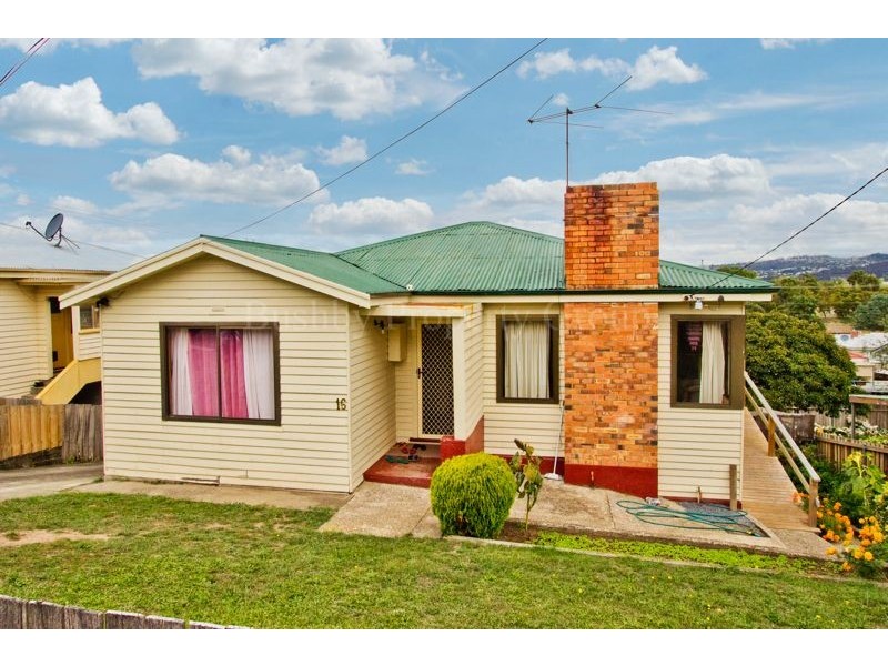 16 Crawford Street, Mowbray TAS 7248
