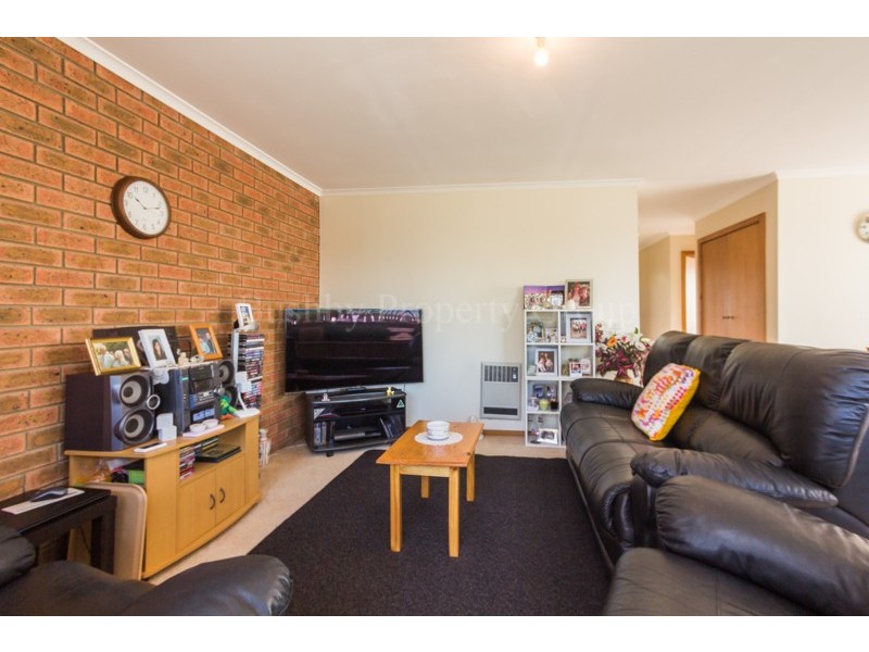2/30b Hargrave Crescent, Mayfield TAS 7248