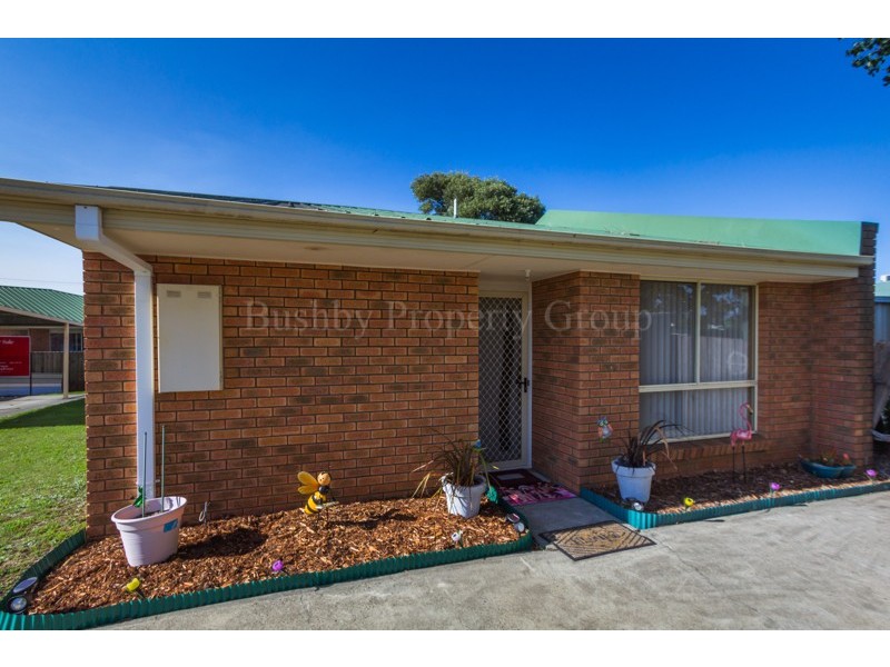 2/30b Hargrave Crescent, Mayfield TAS 7248