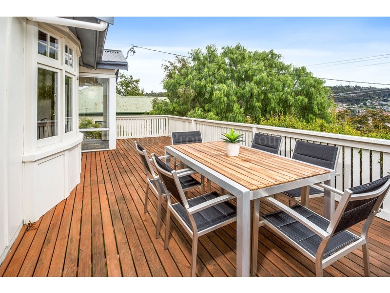 11 Meredith Crescent, South Launceston TAS 7249