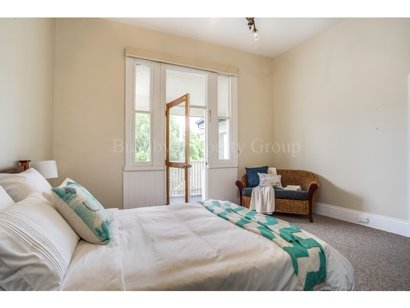 11 Meredith Crescent, South Launceston TAS 7249