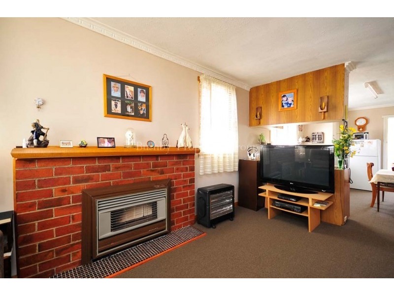 10 Karpaty Avenue, Newnham TAS 7248