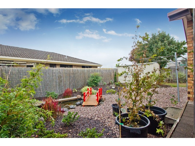 2/1 Leslie Grove, Prospect Vale TAS 7250