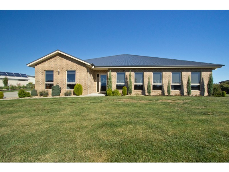 21 Skyline Avenue, Grindelwald TAS 7277
