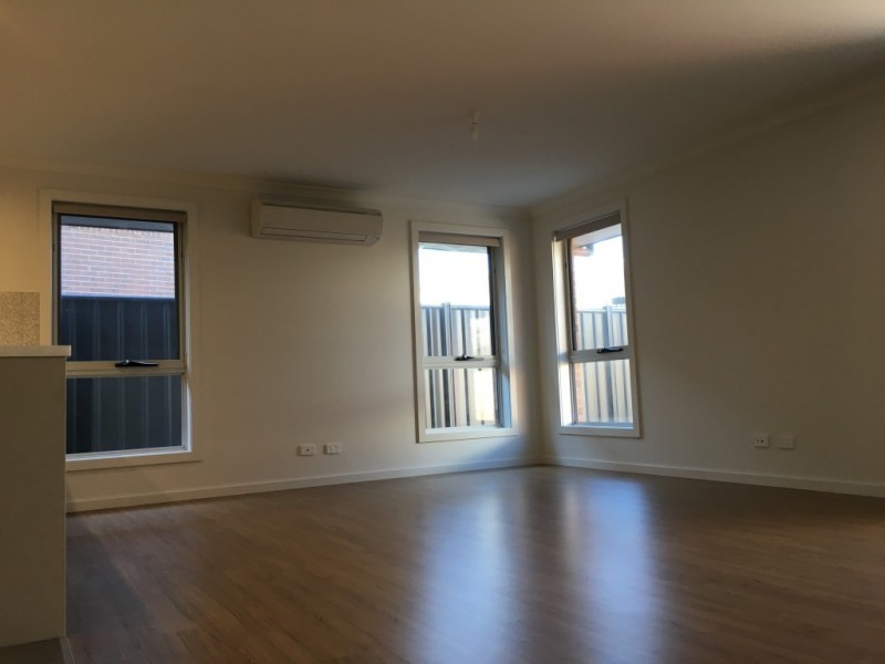 14 Hortus Place, Newnham TAS 7248