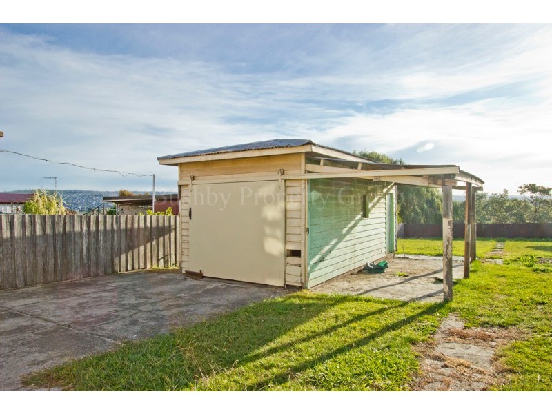 32 Clare Street, Mowbray TAS 7248