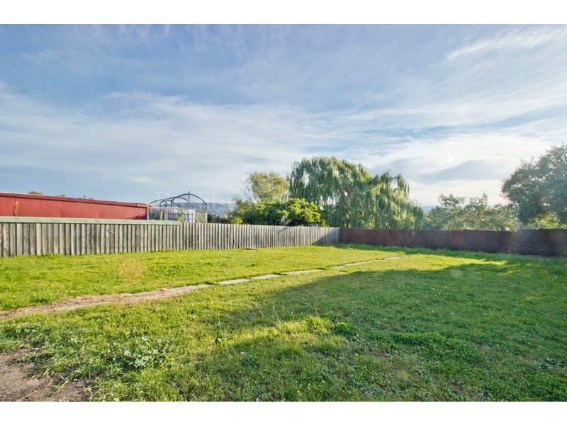 32 Clare Street, Mowbray TAS 7248