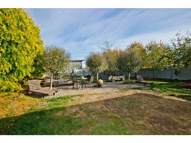 19 Lewis Street, Longford TAS 7301