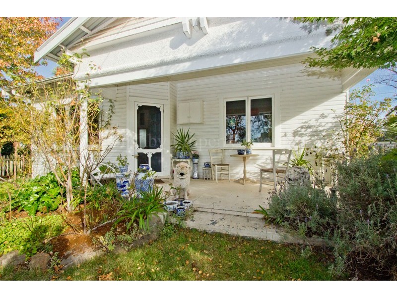 19 Lewis Street, Longford TAS 7301