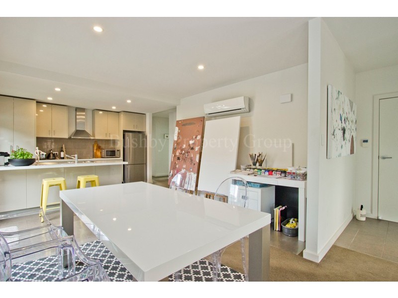 11/7 St James Close, Newstead TAS 7250