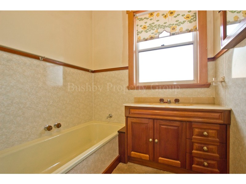 2 Chungon Crescent, South Launceston TAS 7249