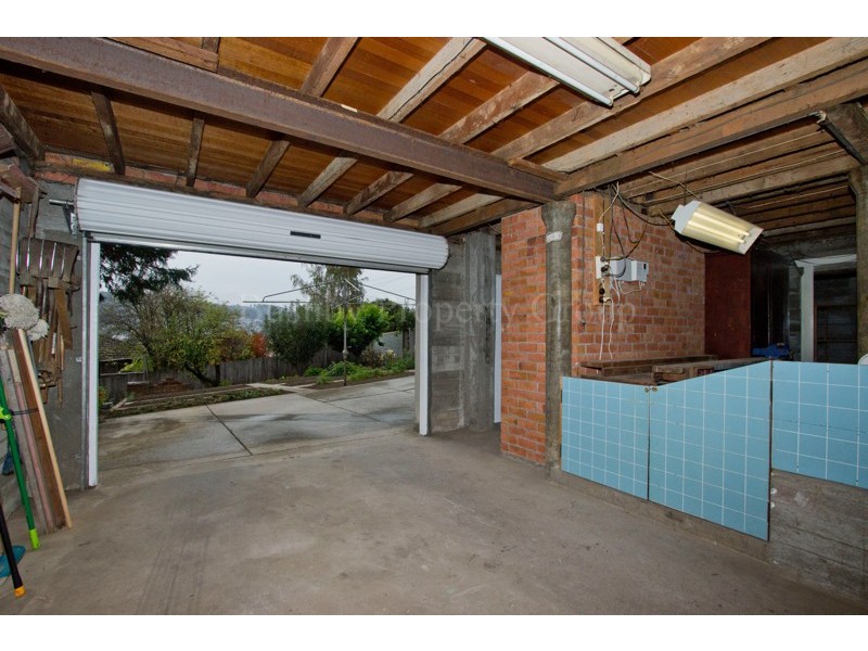 2 Chungon Crescent, South Launceston TAS 7249