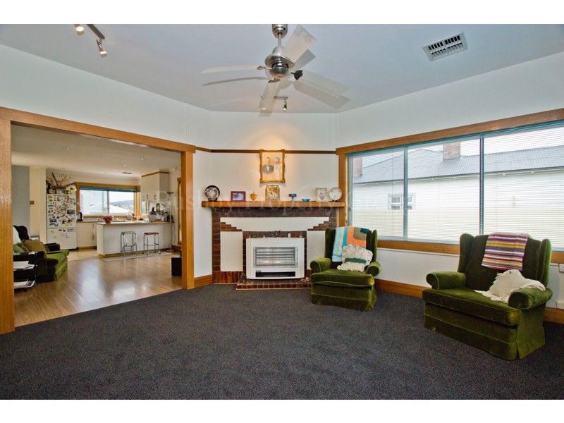 16 Joffre Street, Mowbray TAS 7248