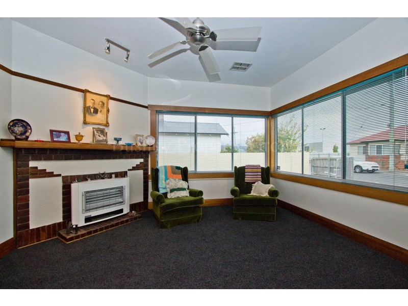 16 Joffre Street, Mowbray TAS 7248