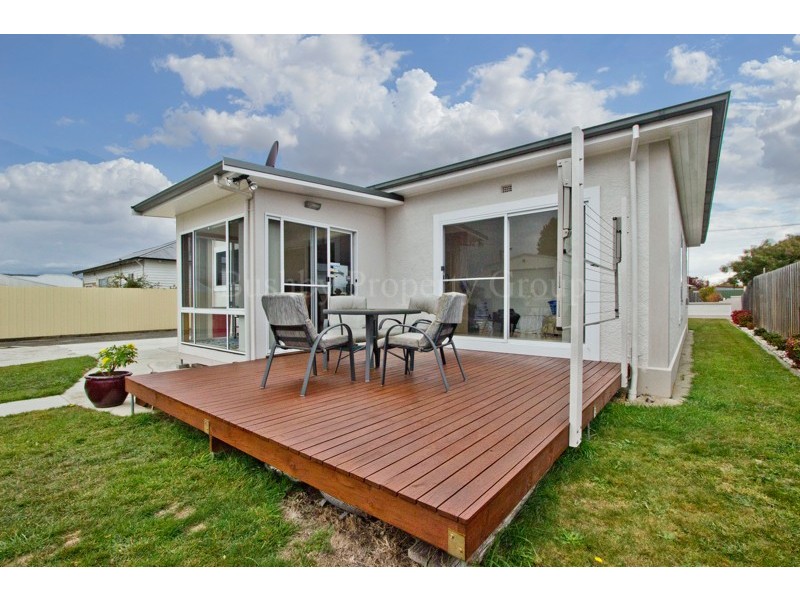 16 Joffre Street, Mowbray TAS 7248