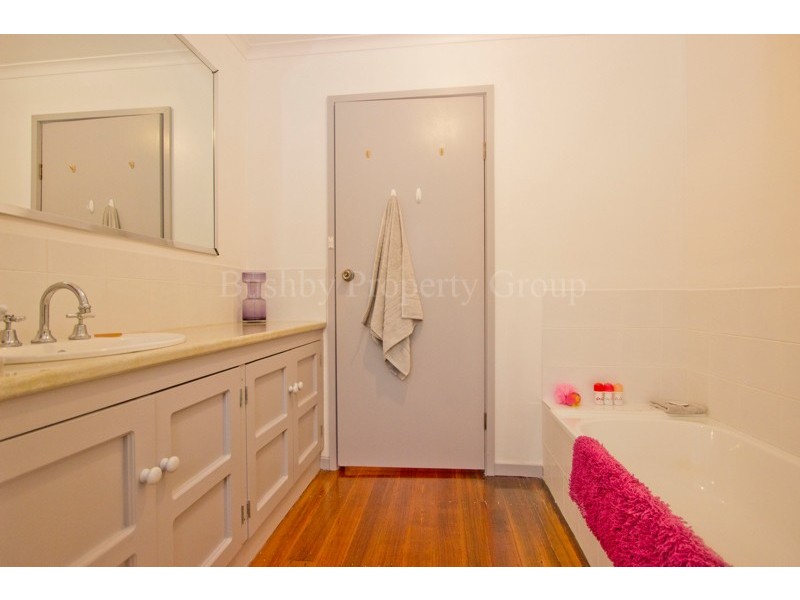 124 Viewbank Road, Newnham TAS 7248