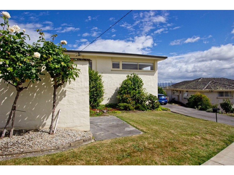 82 Dion Crescent, Riverside TAS 7250