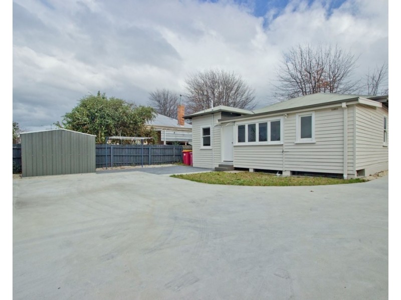1/16 Birdwood Street, Mowbray TAS 7248