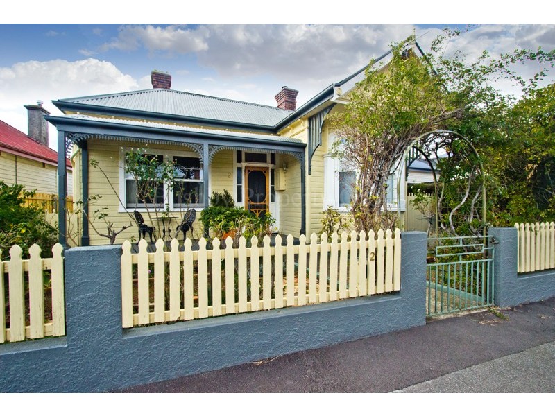 2 South Street, Invermay TAS 7248