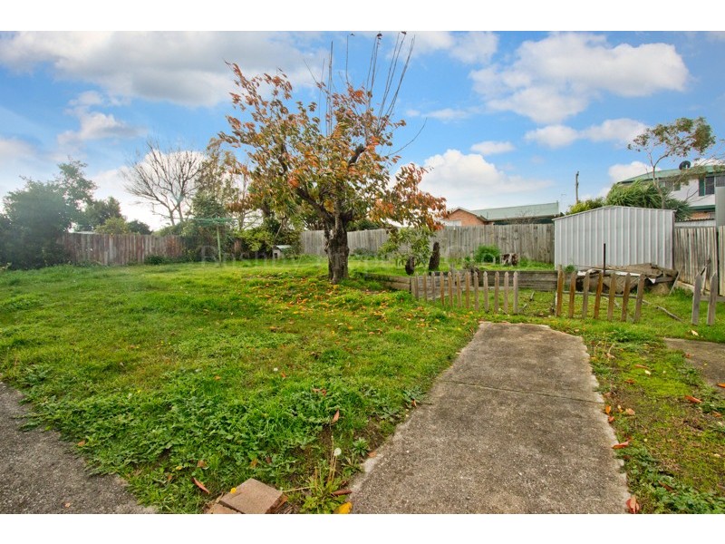24 Rowland Crescent, Summerhill TAS 7250
